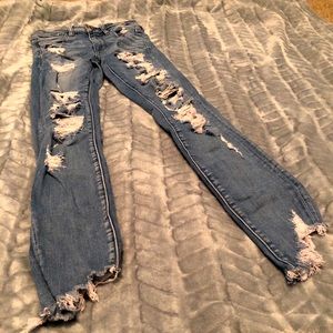 AE High Waisted Jeans🦅
